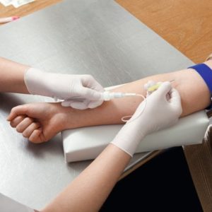 114270.jpg Hartmann puderfreie Untersuchungshandschuhe Peha - soft® nitril white X